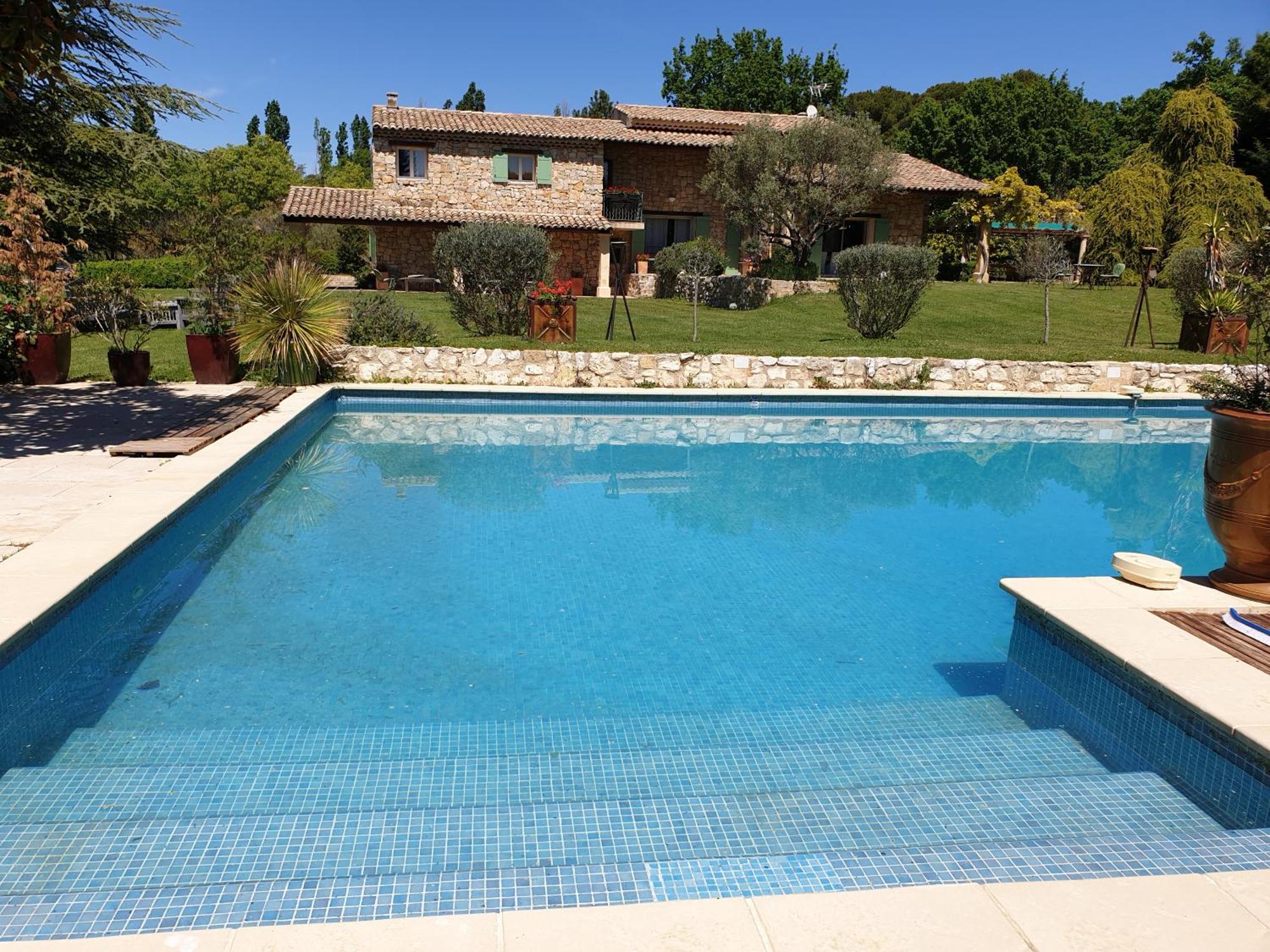 Gite Au Coeur De La Provence & Spa Сан-Кана Екстериор снимка